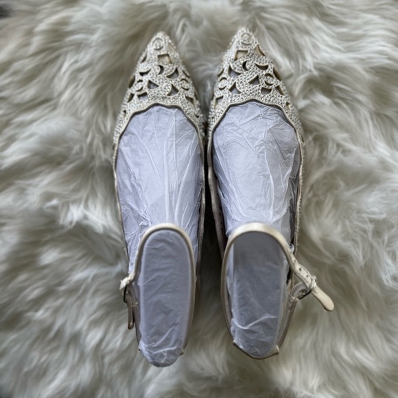 Imagine Vince Camuto Women's Garyn Ballet Flat size 7 - Picture 4 of 6